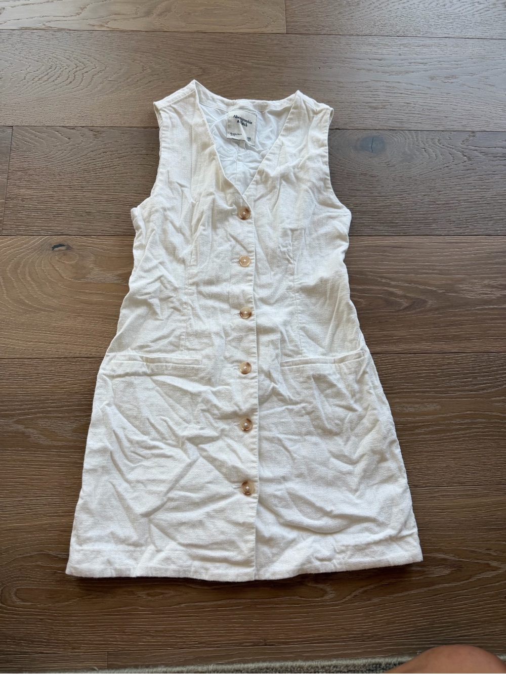 Abercrombie & Fitch Cream Sleeveless Button-Front Dress